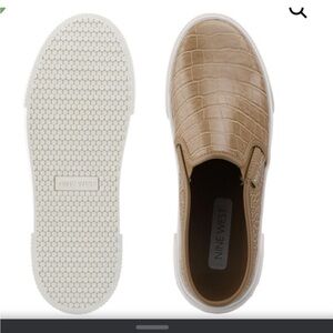 Nine West Beige Croc-Patterned Slip-On Shoes